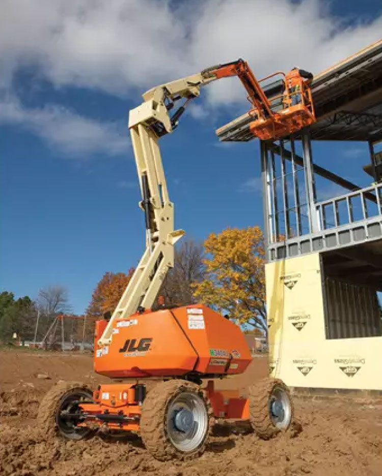 articulated boom lift in maintenance